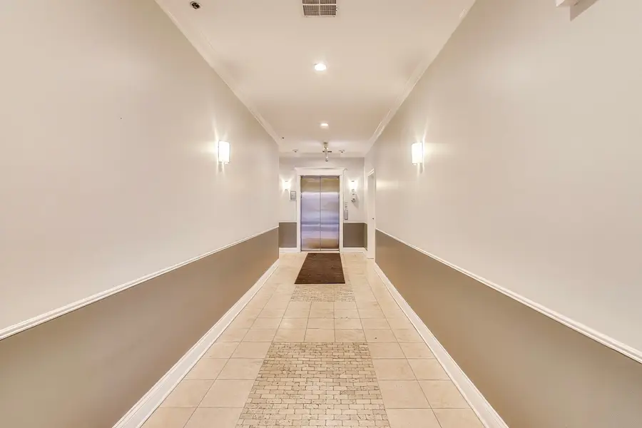 2811 N Bell Avenue #107, Chicago, IL 60618 - Image #3