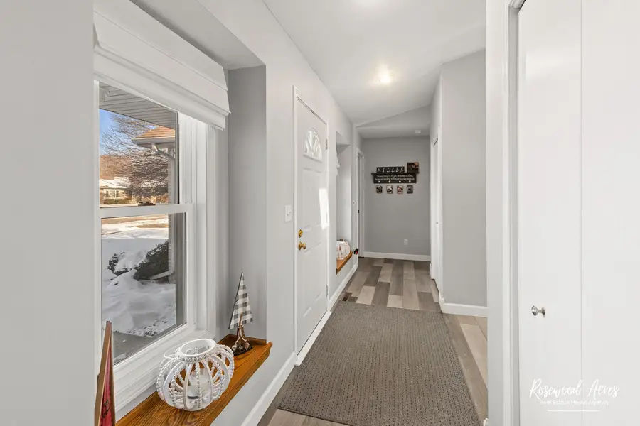 1240 E Truman Drive, Bradley, IL 60915 - Image #2