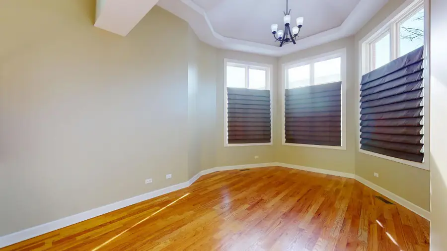 28 Legacy Lane, Wheeling, IL 60090 - Image #2