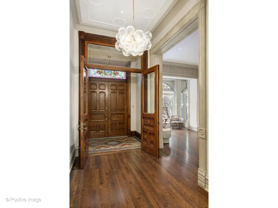 1520 N Dearborn Parkway, Chicago, IL 60610 - Image #3