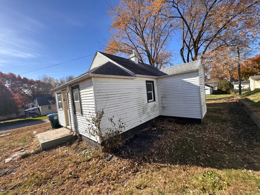 227 Avenue D, Rock Falls, IL 61071 - Image #2