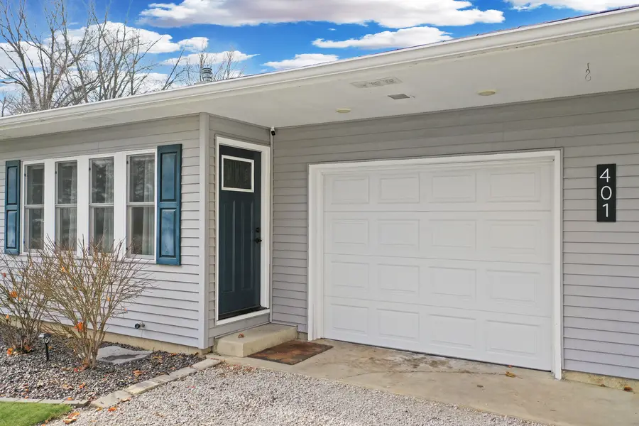 401 S Clinton Street, McLean, IL 61754 - Image #2