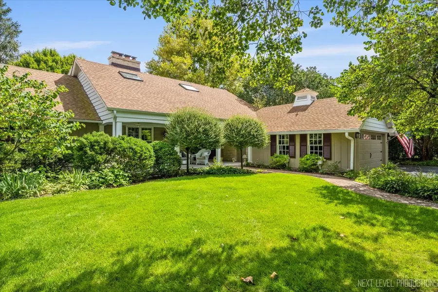 301 Country Club Place, Geneva, IL 60134 - Image #2