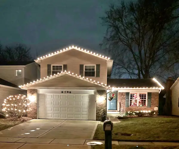 6796 Red Wing Drive, Woodridge, IL 60517