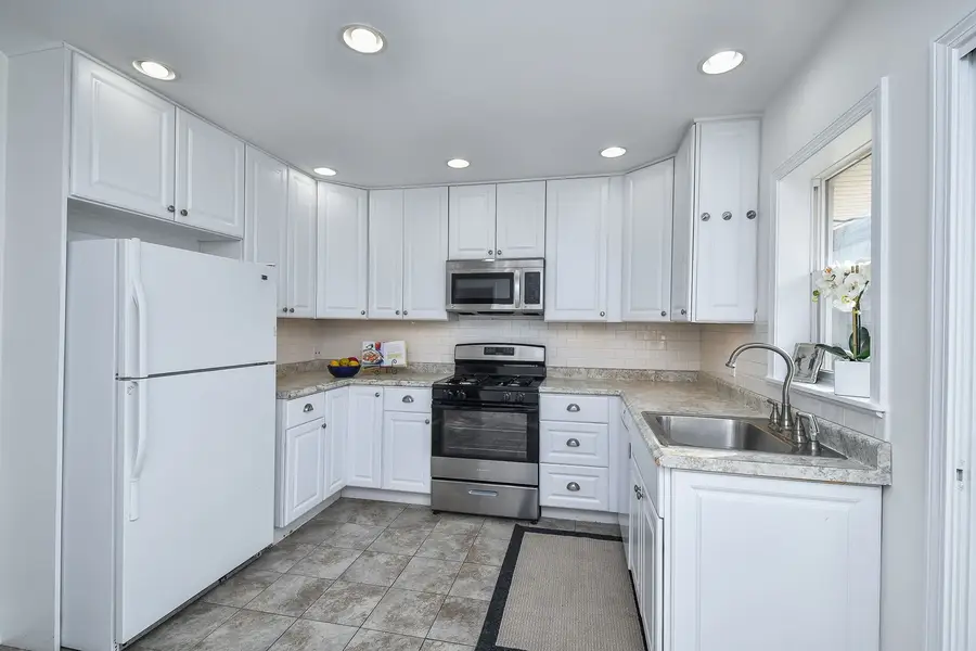 111 S Lorraine Road, Wheaton, IL 60187 - Image #3