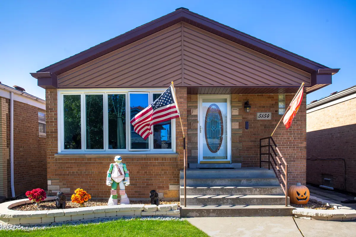 5154 S Nordica Avenue, Chicago, IL 60638 - Image #1