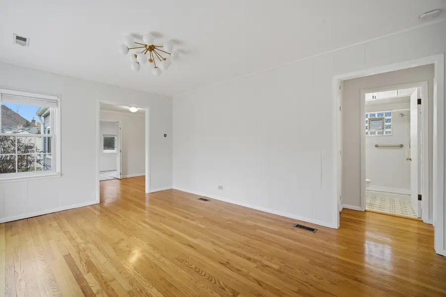 715 Glenwood Lane, Glenview, IL 60025 - Image #3