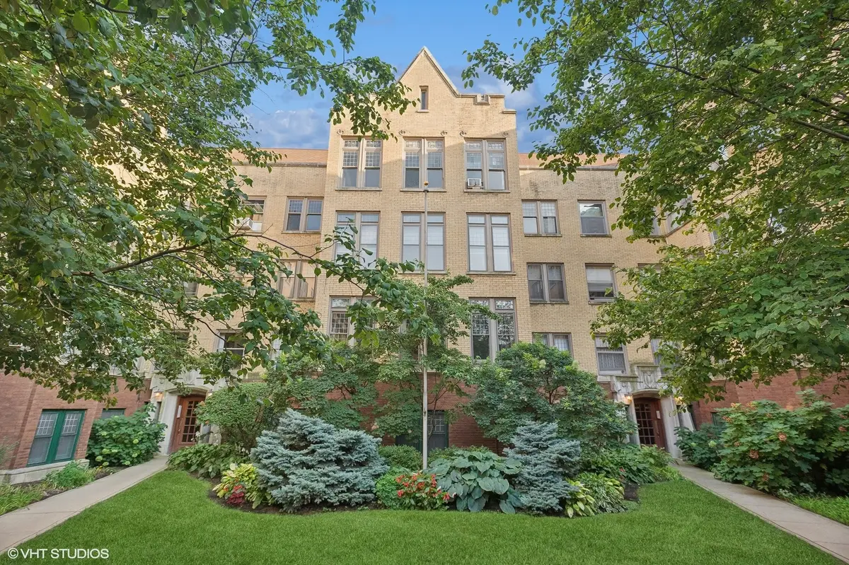 625 W Addison Street #3, Chicago, IL 60613 - Image #1
