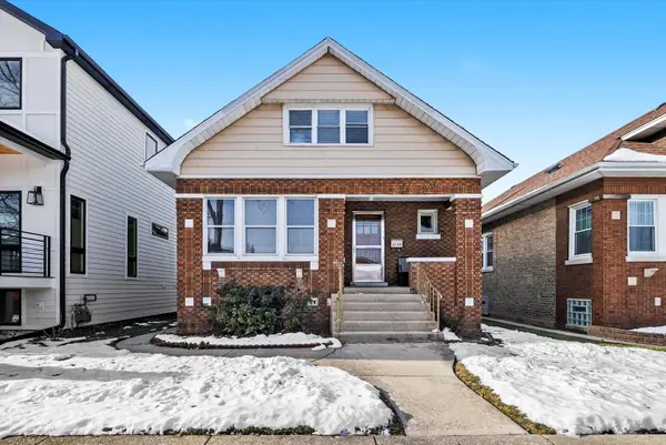 2716 Grove Avenue, Berwyn, IL 60402