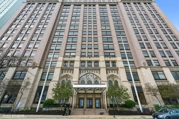 680 N Lake Shore Drive #911, Chicago, IL 60611