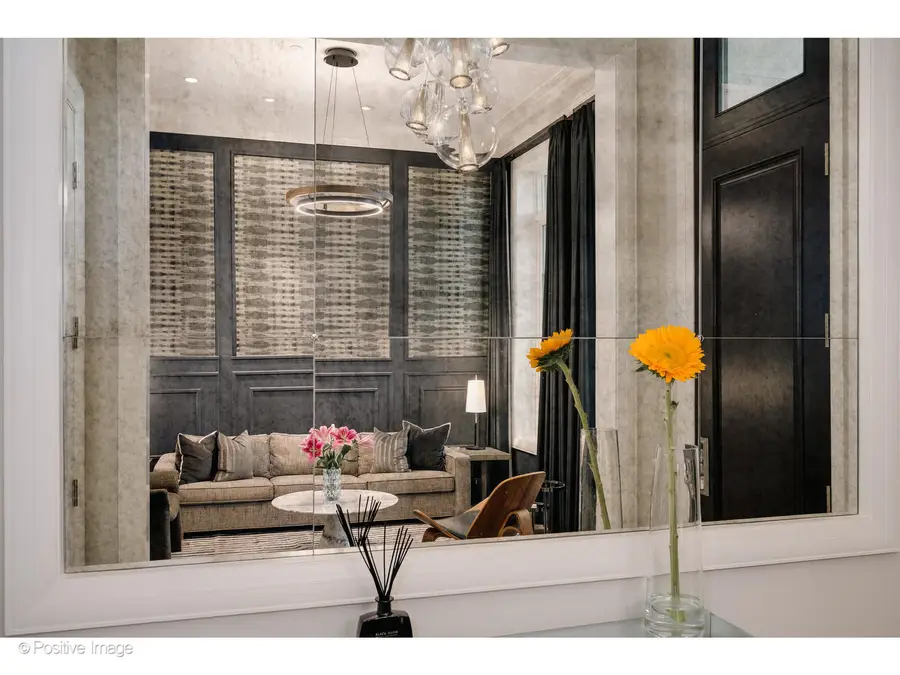 1720 N Mohawk Street, Chicago, IL 60614 - #3