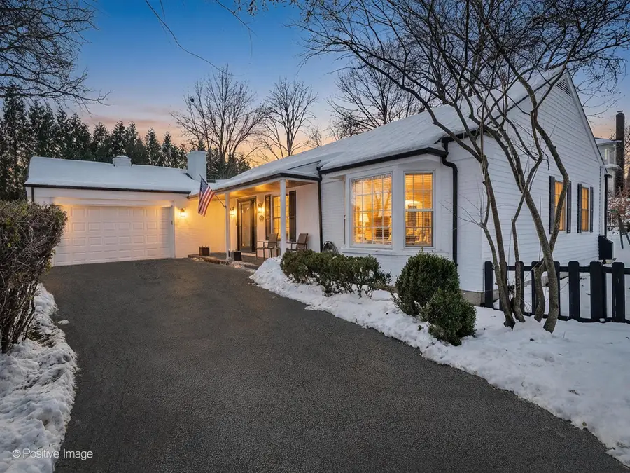 2S386 Seneca Drive, Wheaton, IL 60189 - Image #3