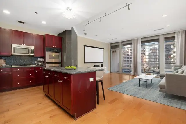333 N Canal Street #1403, Chicago, IL 60606 - Image #2