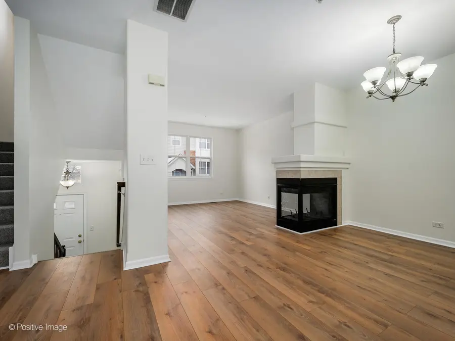 6126 Washington Court, Morton Grove, IL 60053 - Image #3