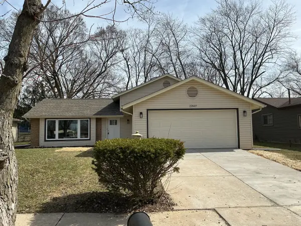22607 Mission Drive, Richton Park, IL 60471