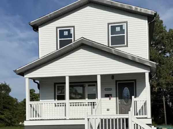 15351 S 3rd Avenue, Harvey, IL 60426