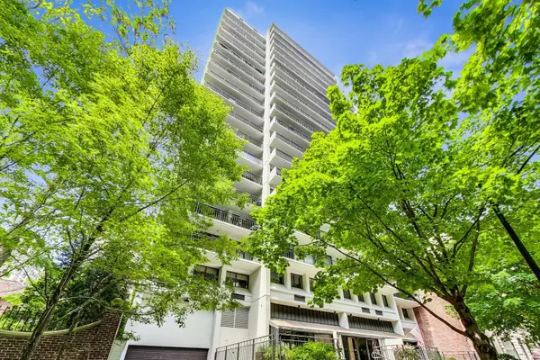 Address Withheld By Seller, Chicago, IL 60610