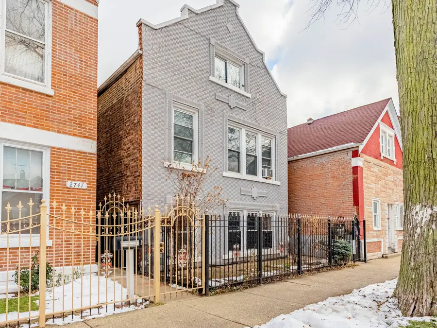 2749 S Trumbull Avenue, Chicago, IL 60623 - Image #3