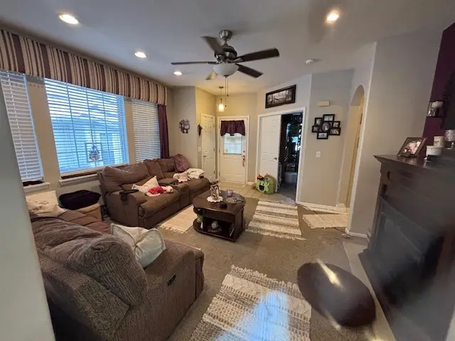 20508 Mcgilvray Drive, Crest Hill, IL 60403 - Image #3