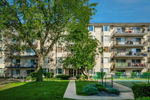 5510 Lincoln Avenue #101, Morton Grove, IL 60053