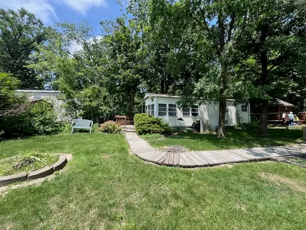 2795 E 28th Lot 1218 Road, Seneca, IL 61360