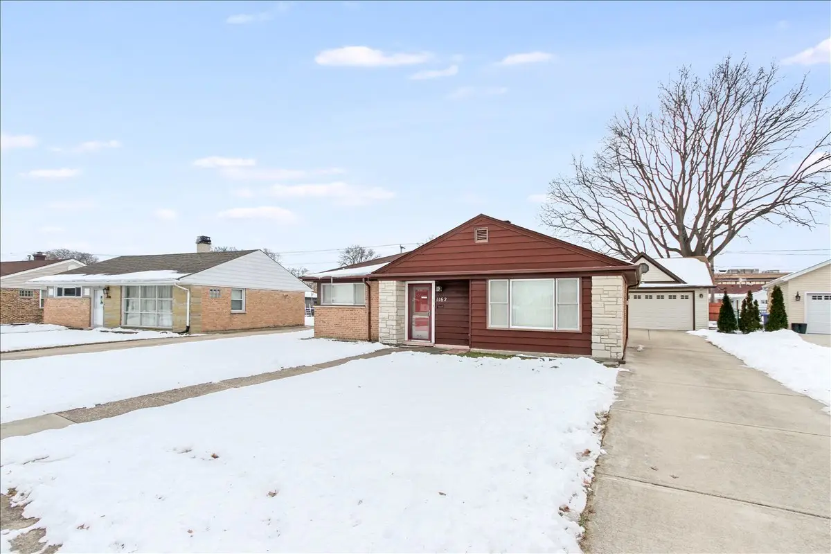 1162 W Grant Drive, Des Plaines, IL 60016 - Image #1