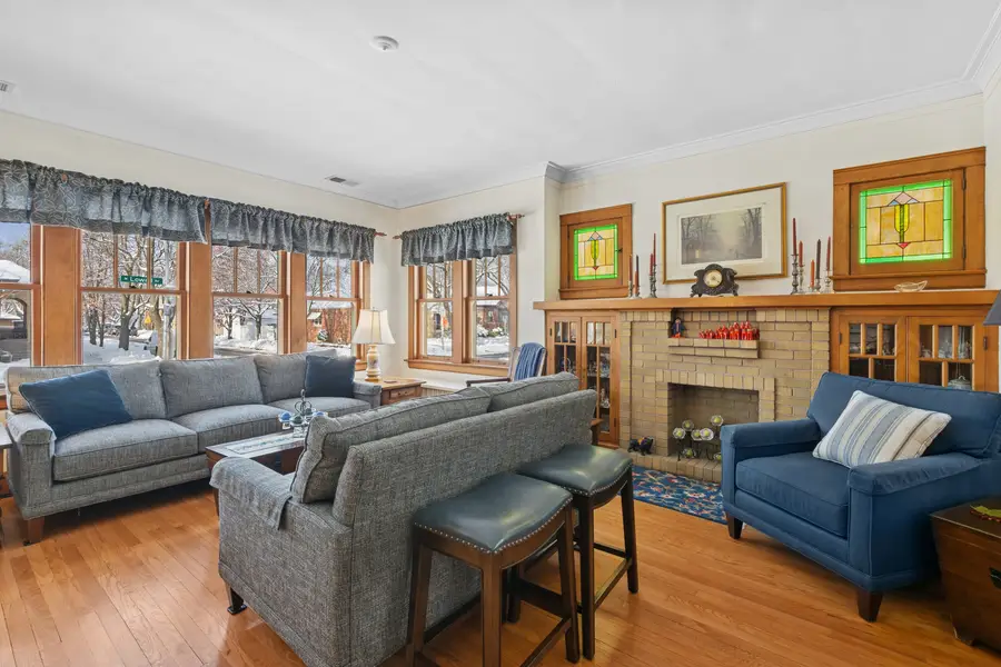 4957 N Lowell Avenue, Chicago, IL 60630 - Image #3