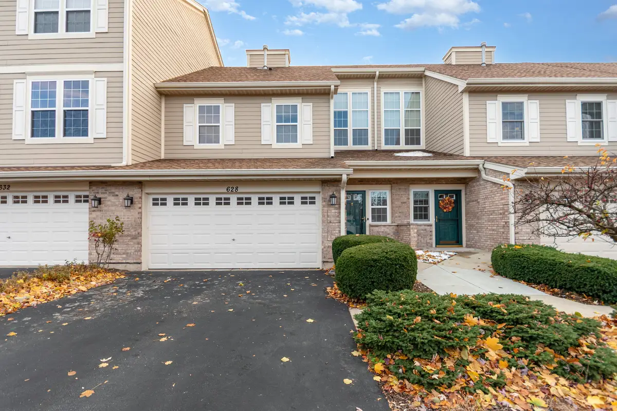 628 Belmont Lane, Carol Stream, IL 60188 - Image #1