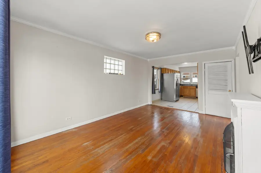 Address Withheld By Seller, Bellwood, IL 60104 - Image #3