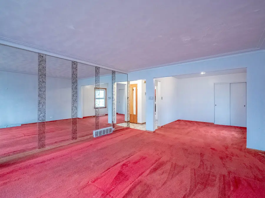 9116 S Dante Avenue, Chicago, IL 60619 - #2