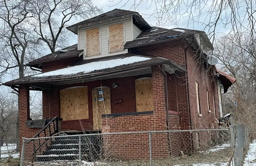 302 E 134th Street, Chicago, IL 60827 - Image #2