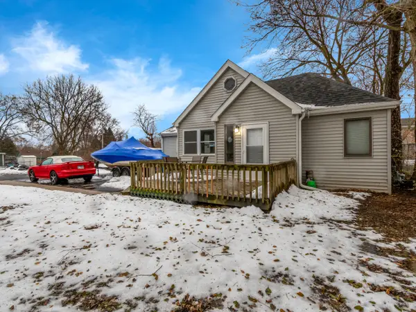 5421 Cleveland Drive, McHenry, IL 60050