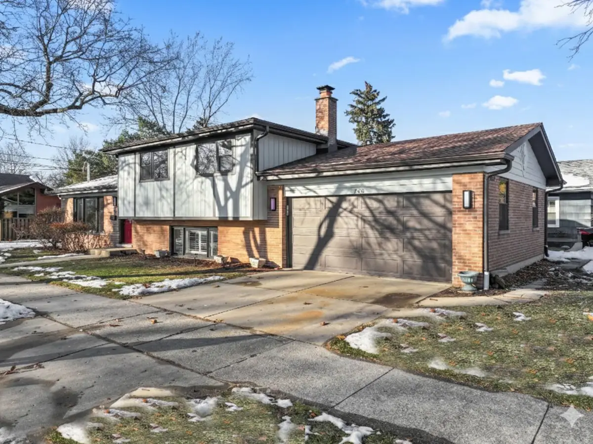 700 Florence Drive, Park Ridge, IL 60068 - Image #1