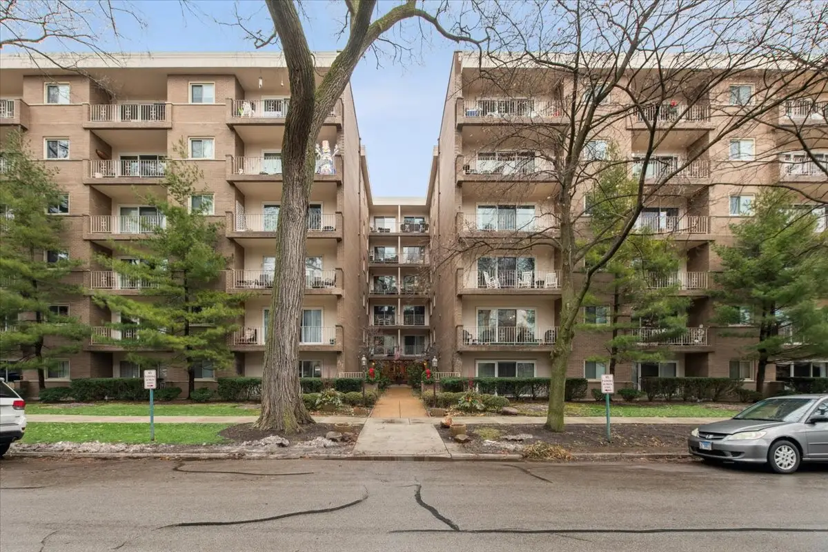 411 Ashland Avenue #1A, River Forest, IL 60305 - Image #1