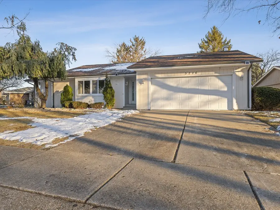 5226 Arbutus Road, Rockford, IL 61107 - Image #3