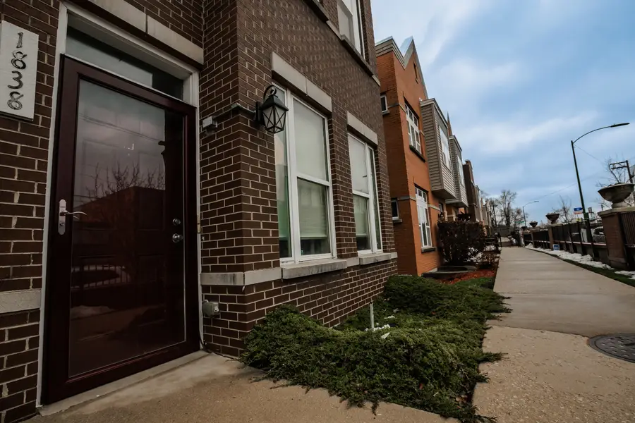 1838 N Laramie Avenue #B, Chicago, IL 60639 - Image #3