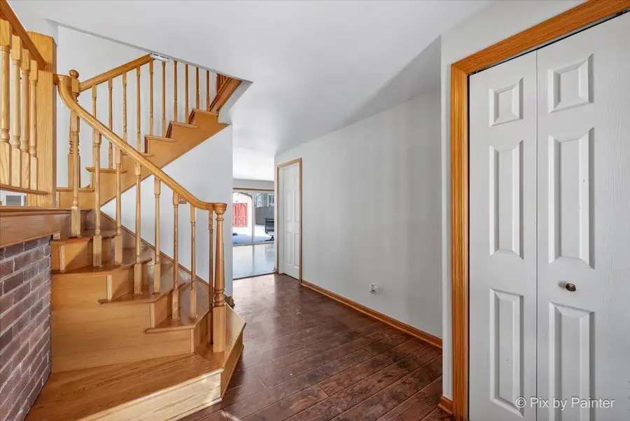 380 Dulles Road, Des Plaines, IL 60016 - #2