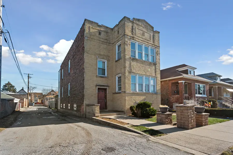 9517 S Escanaba Avenue, Chicago, IL 60617 - Image #2