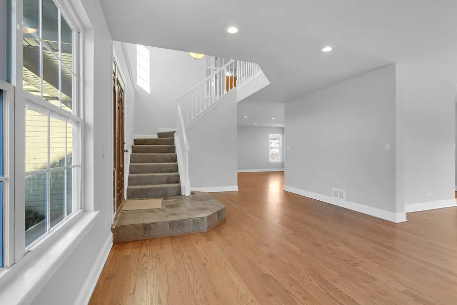 Address Withheld By Seller, Round Lake Beach, IL 60073 - Image #3