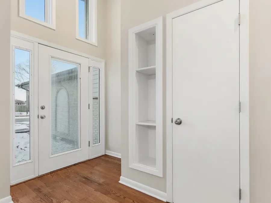 105 Blackhawk Drive, Minooka, IL 60447 - Image #2