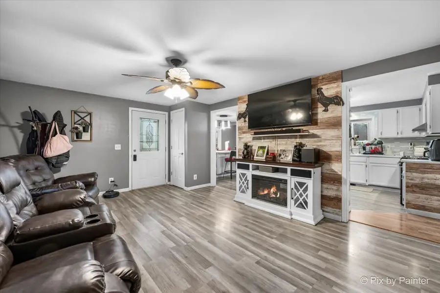 9416 Kemman Road, Hebron, IL 60034 - Image #3