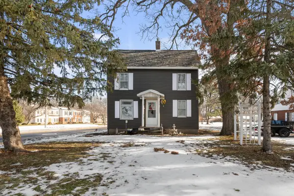 3202 Archer Drive, East Moline, IL 61244