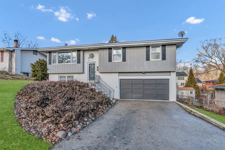 103 Fir Street, Lake In The Hills, IL 60156 - Image #2