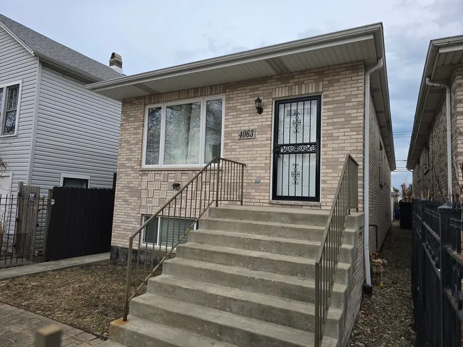 4063 S Rockwell Street, Chicago, IL 60632 - Image #2