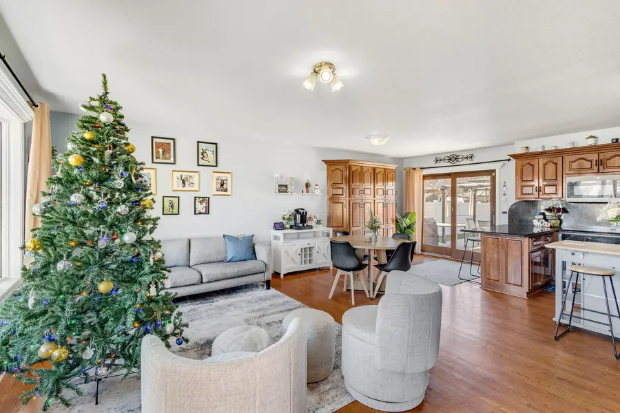 510 Manor Drive, Peotone, IL 60468 - Image #2