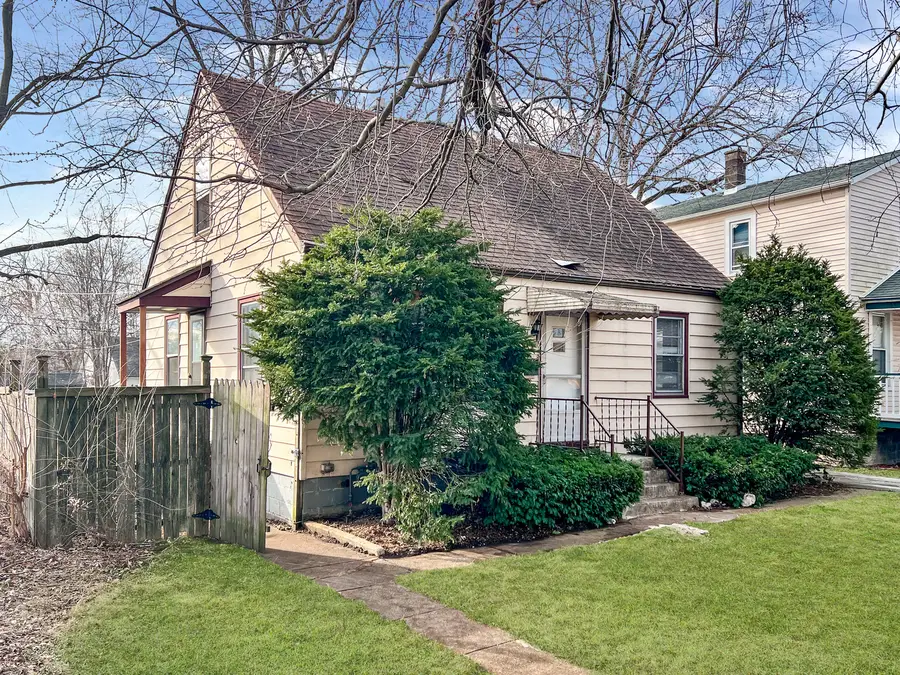 28 W 35th Place, Steger, IL 60475 - Image #2