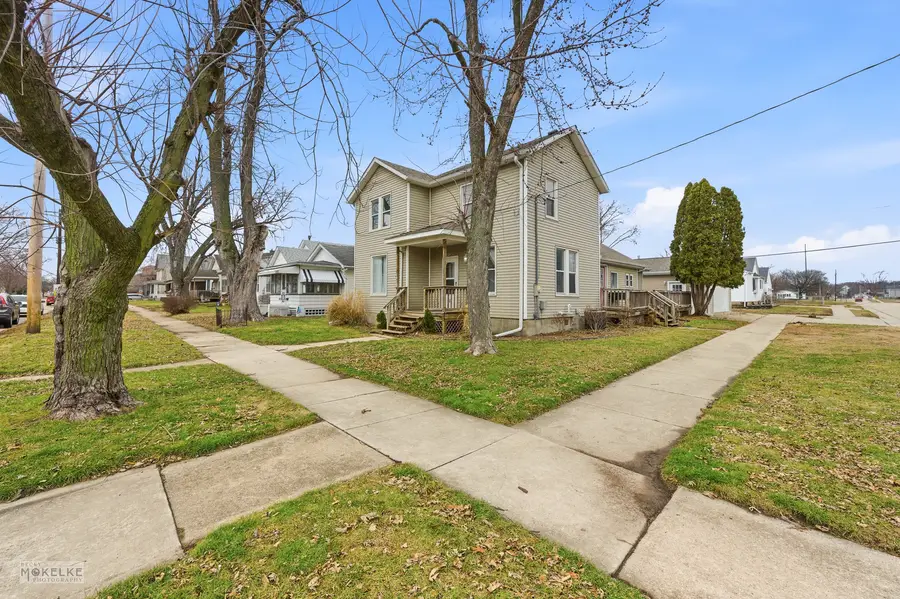 328 E Superior Street, Ottawa, IL 61350 - Image #2