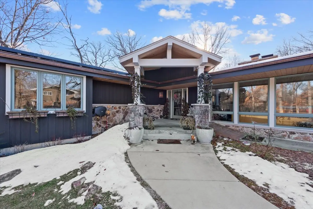 2655 Crestwood Lane, Riverwoods, IL 60015 - Image #1