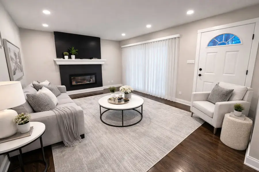 16024 Myrtle Avenue, Harvey, IL 60426 - Image #2