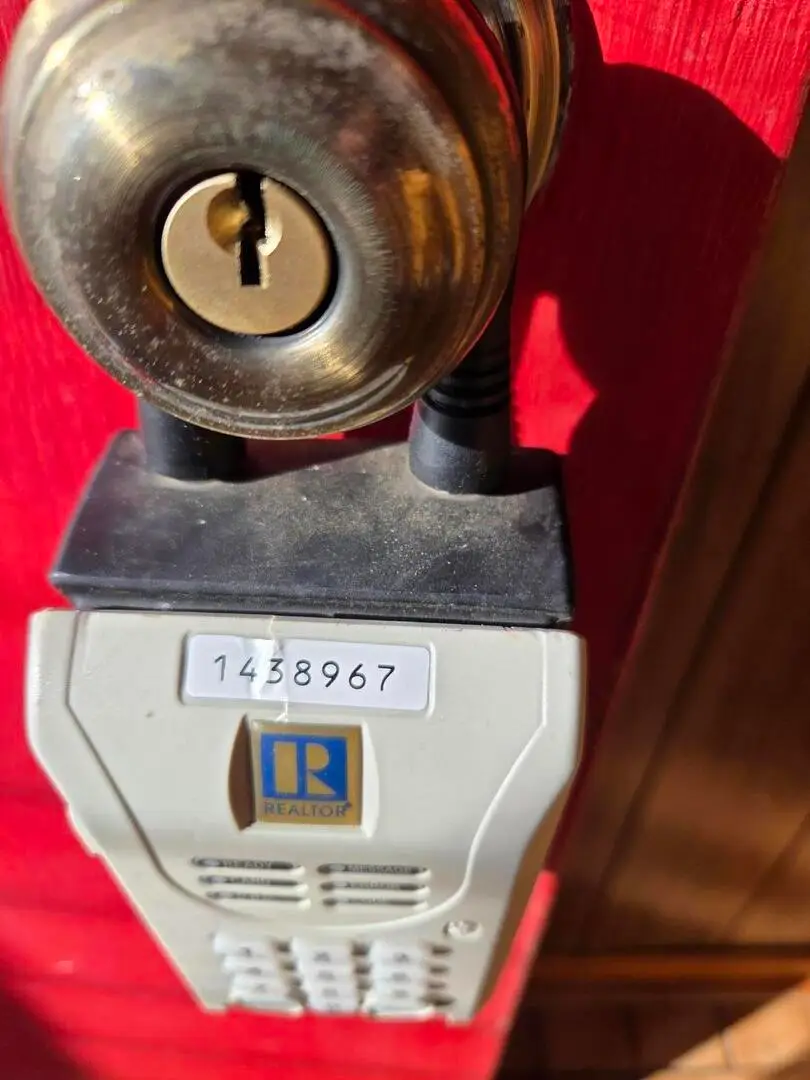 1754 E Lincoln Avenue, Des Plaines, IL 60018 - Image #3